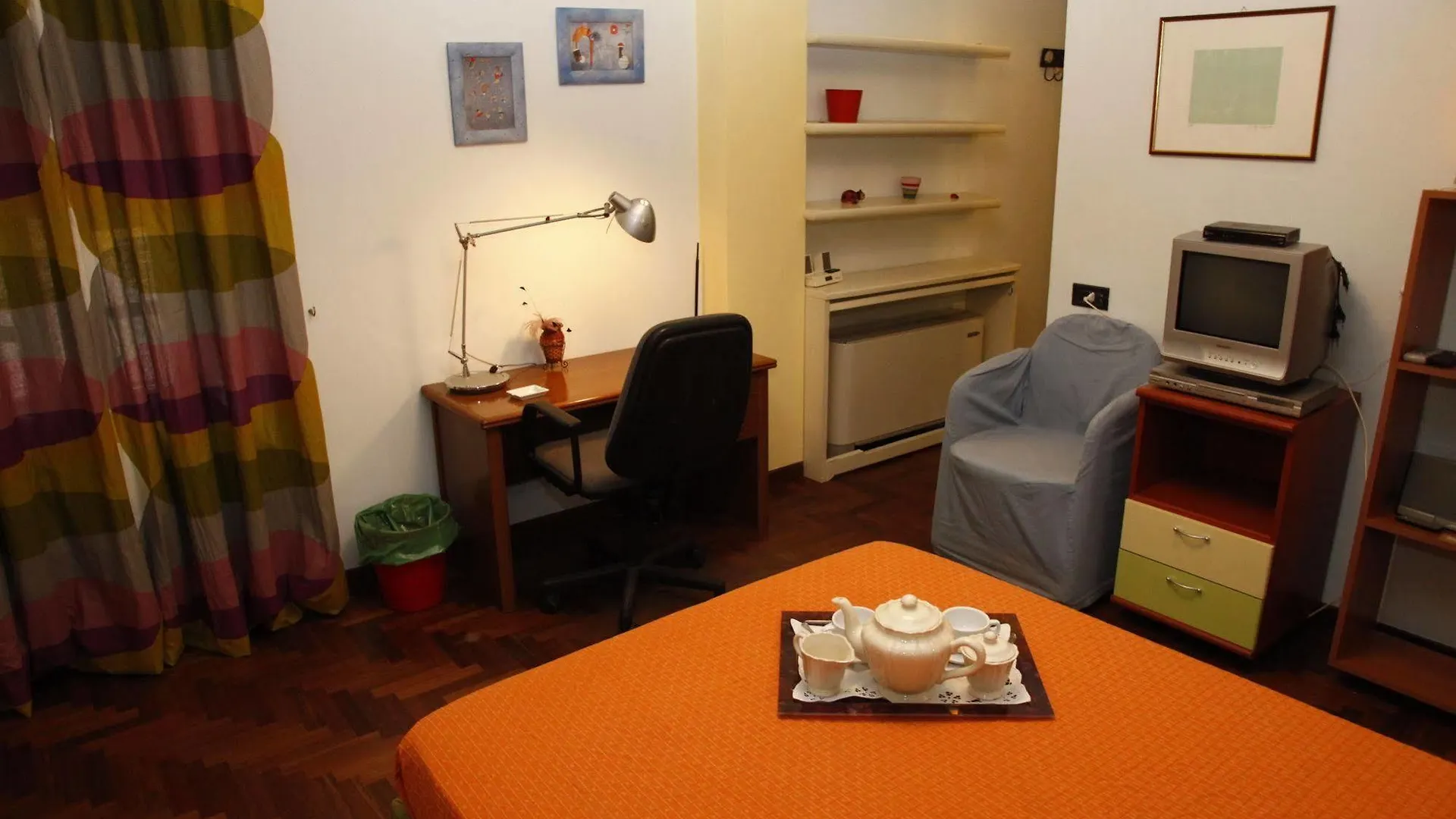 B&B Cocus Inn Aeroporto di Catania Fontana Rossa Bed & Breakfast
