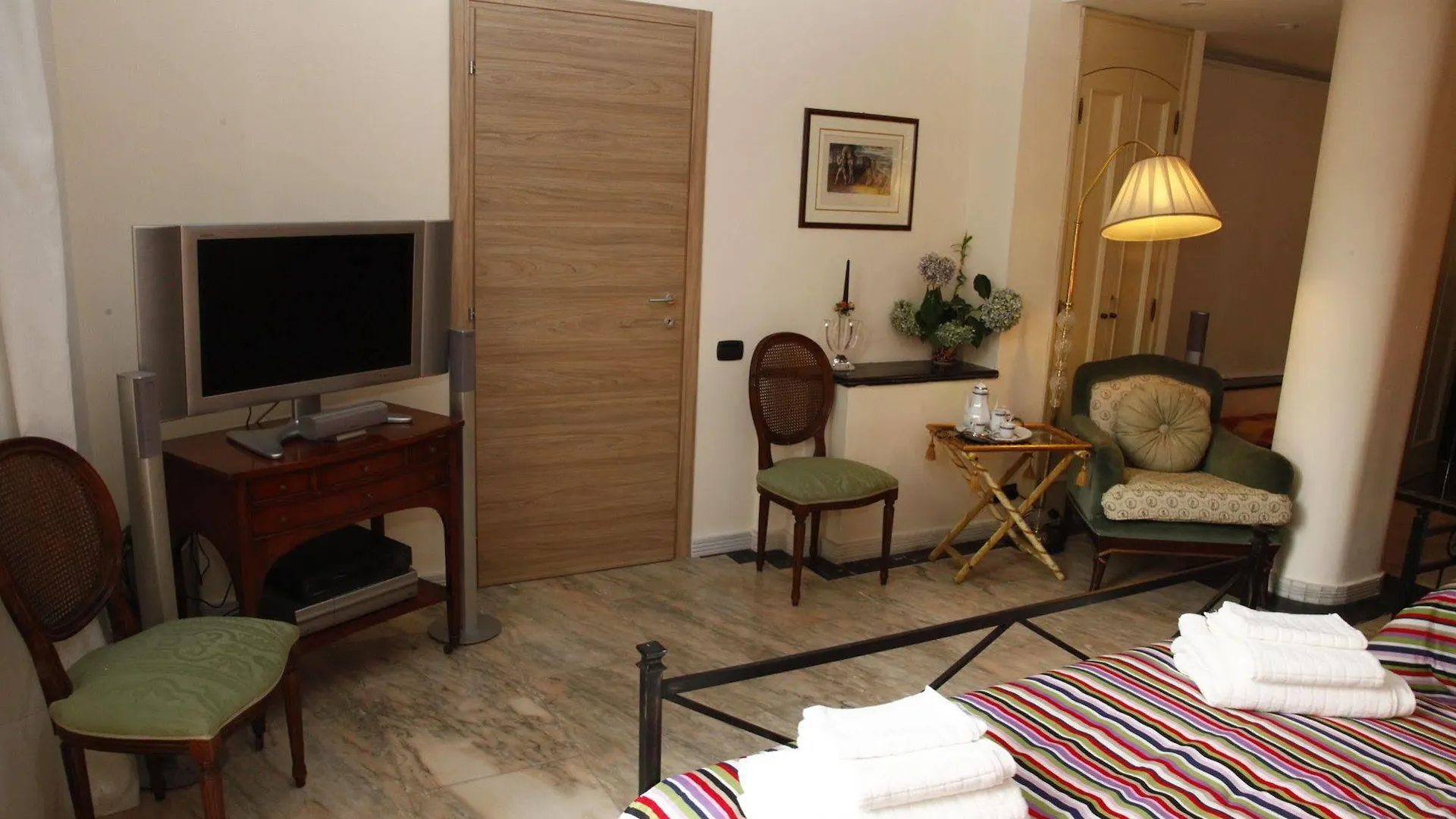B&B Cocus Inn Aeroporto di Catania Fontana Rossa