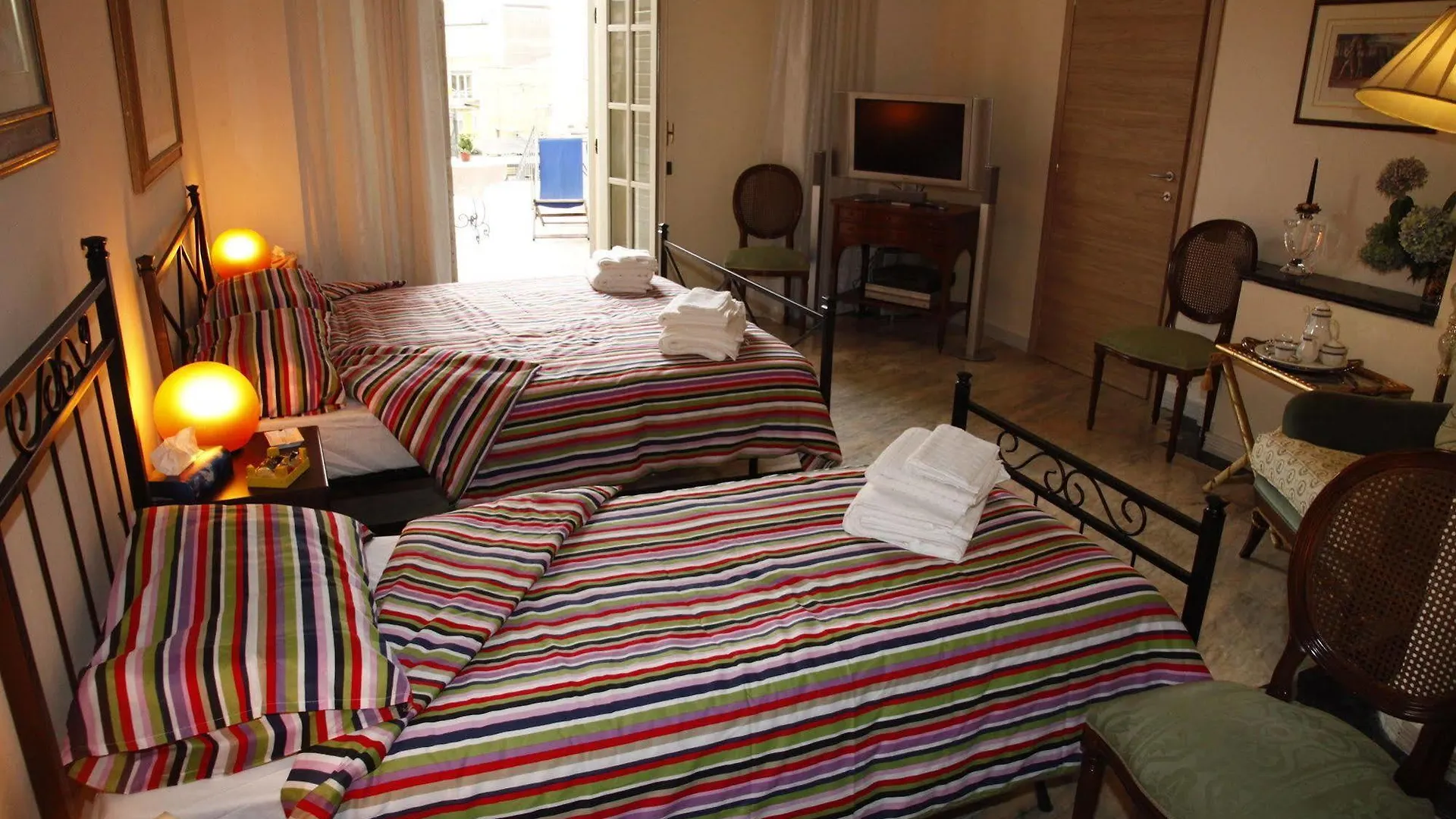 B&B Cocus Inn Aeroporto di Catania Fontana Rossa 3*,