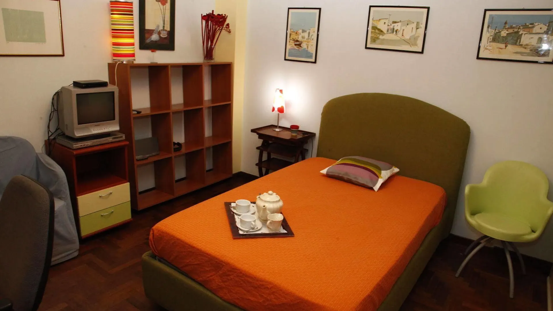 B&B Cocus Inn Aeroporto di Catania Fontana Rossa Bed & Breakfast