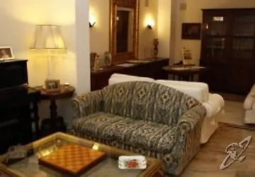 B&B Cocus Inn Aeroporto di Catania Fontana Rossa 3*,  Italia